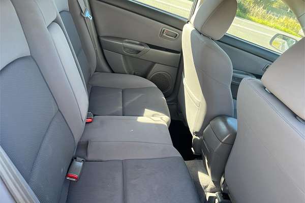 2006 Mazda 3 Neo BK10F2