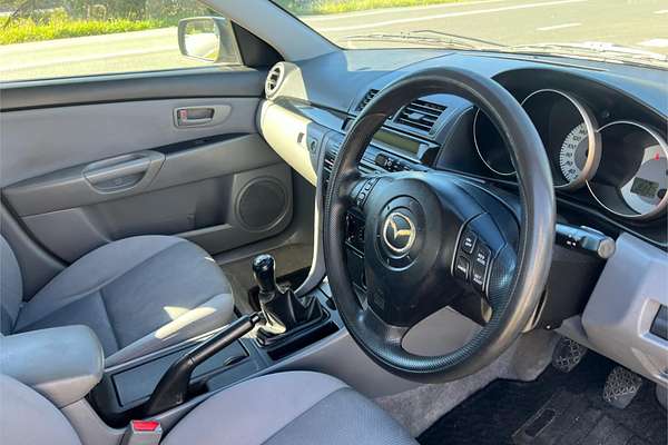 2006 Mazda 3 Neo BK10F2
