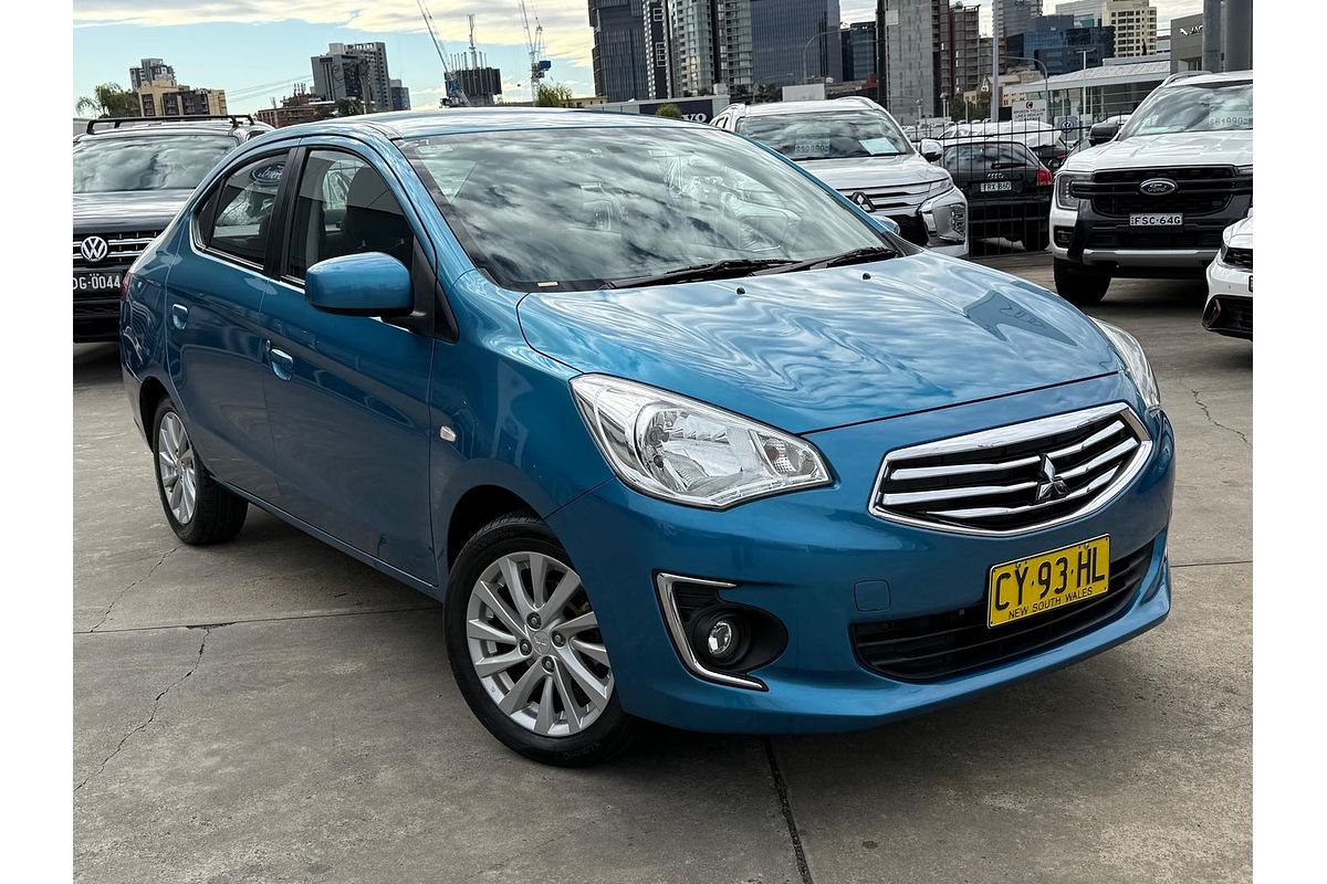 2014 Mitsubishi Mirage ES LA