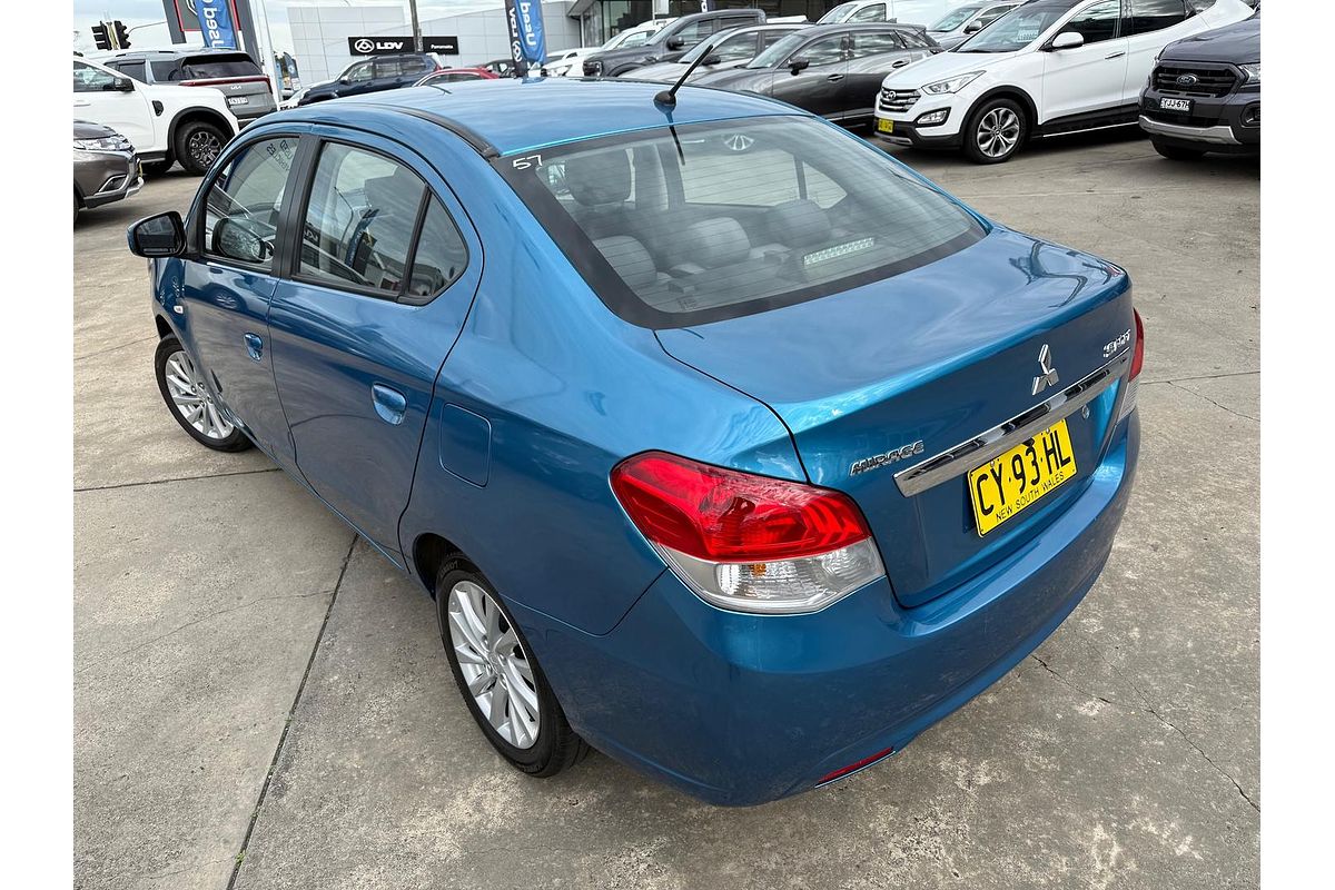 2014 Mitsubishi Mirage ES LA