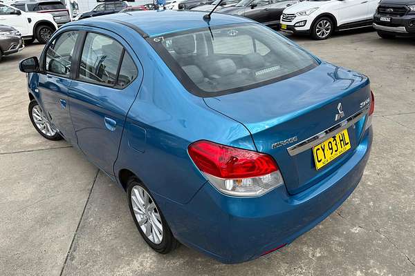 2014 Mitsubishi Mirage ES LA