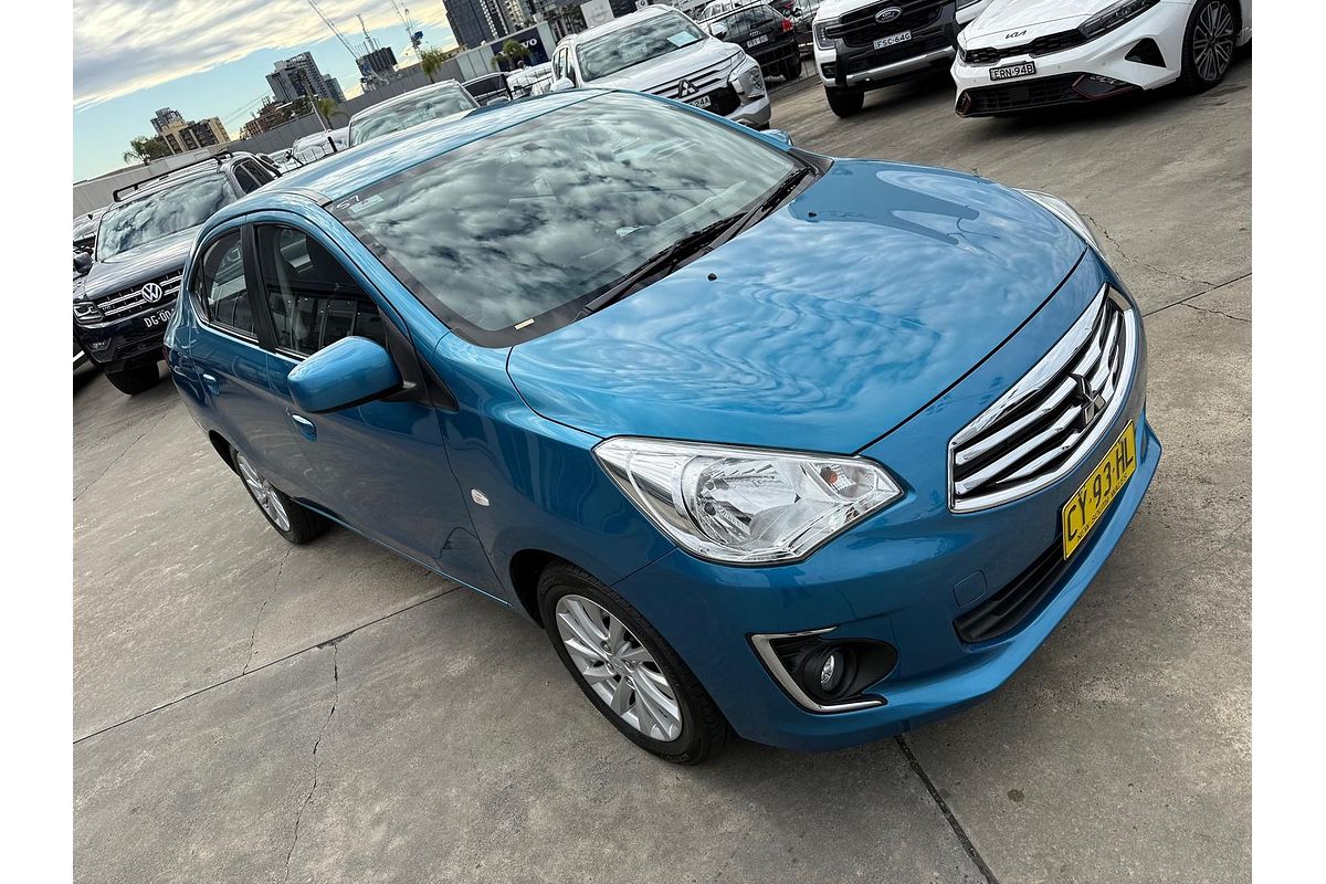 2014 Mitsubishi Mirage ES LA