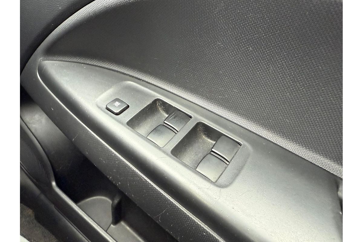 2014 Mitsubishi Mirage ES LA