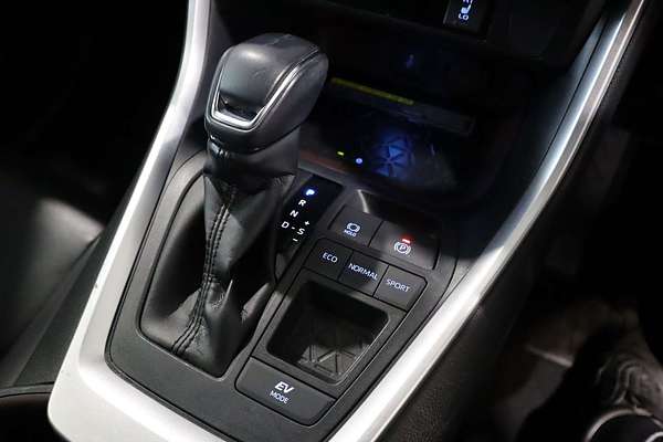 2020 Toyota RAV4 Cruiser AXAH54R