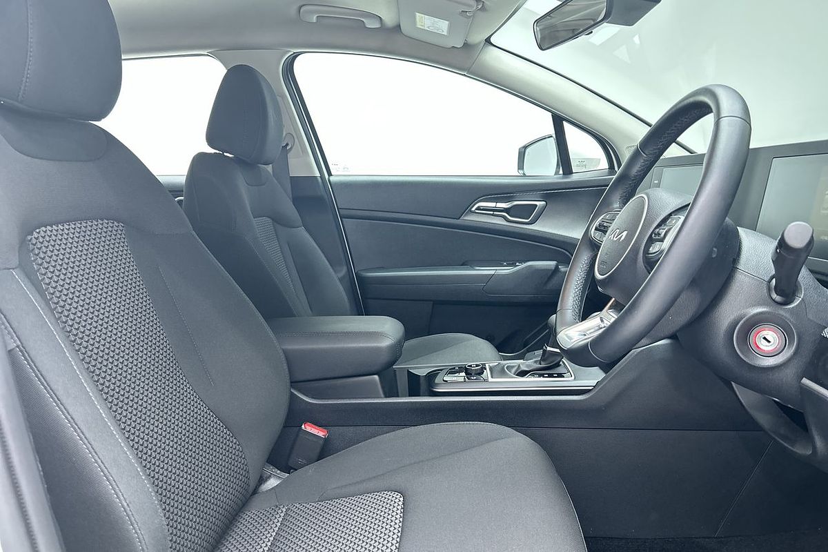 2024 Kia Sportage S NQ5