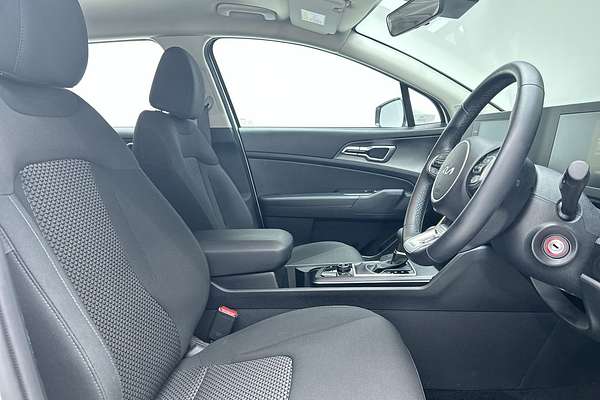 2024 Kia Sportage S NQ5