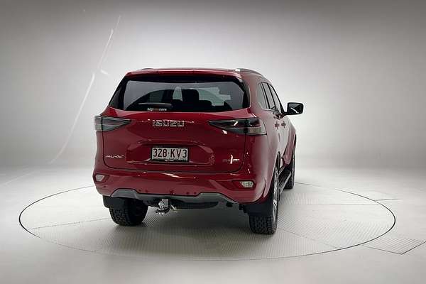 2024 Isuzu MU-X LS-T