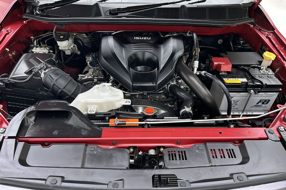 2024 Isuzu MU-X LS-T