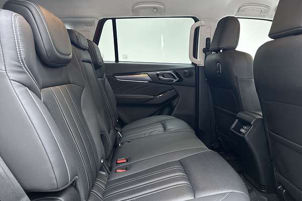 2024 Isuzu MU-X LS-T