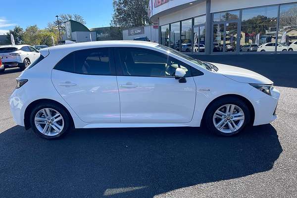 2019 Toyota Corolla Ascent Sport Hybrid ZWE211R