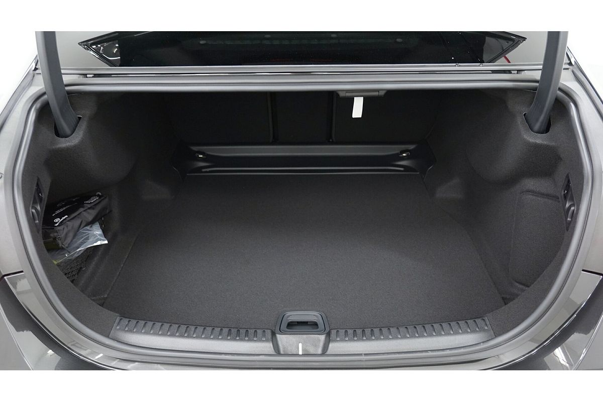 2025 Mercedes-Benz E-Class E300 W214