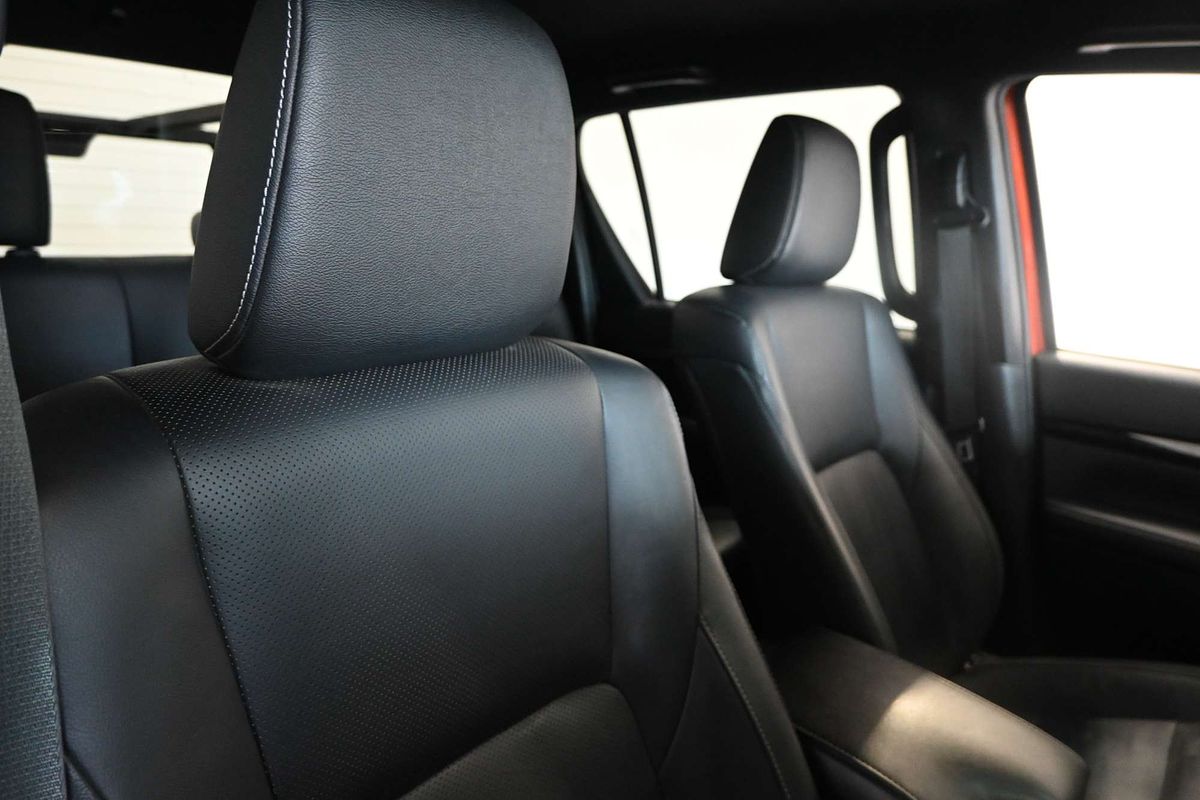 2020 Toyota Hilux Rugged X GUN126R 4X4