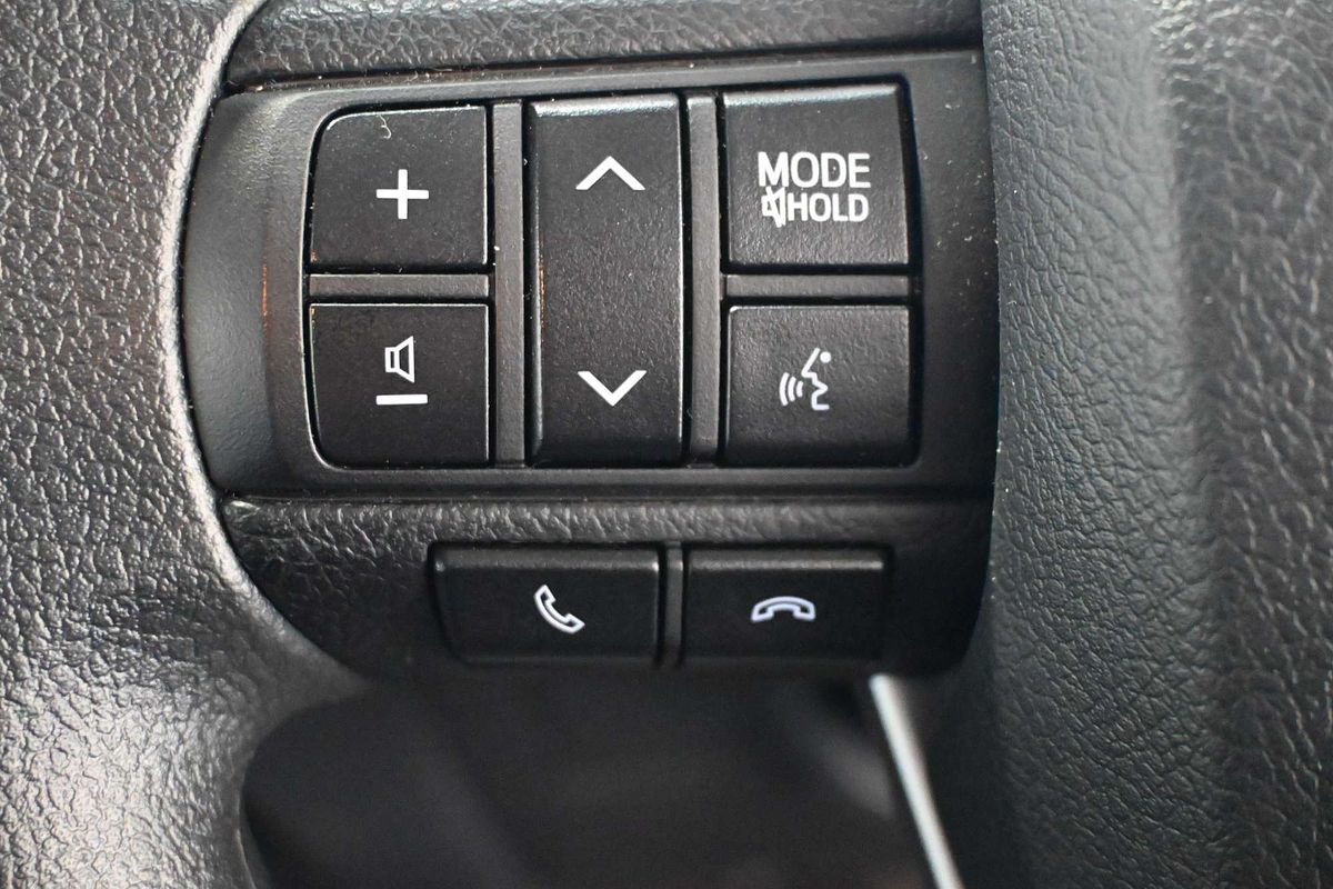 2024 Toyota Landcruiser GXL VDJL79R