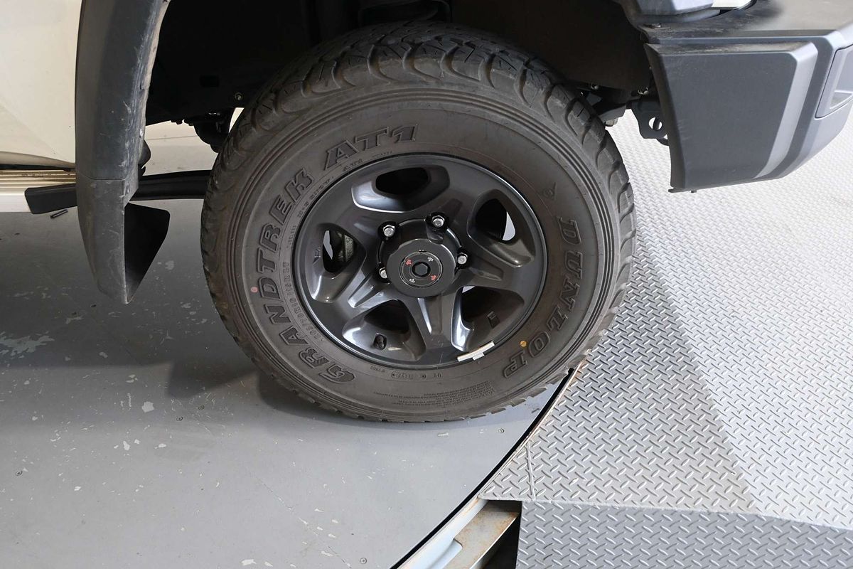 2024 Toyota Landcruiser GXL VDJL79R
