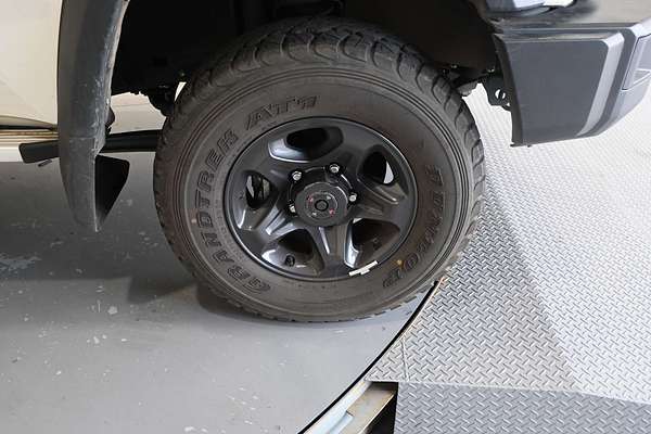 2024 Toyota Landcruiser GXL VDJL79R