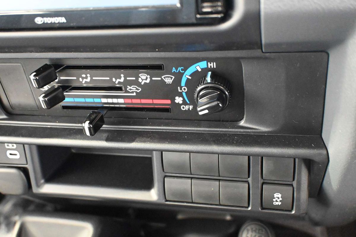 2025 Toyota Landcruiser GXL VDJL79R 4X4