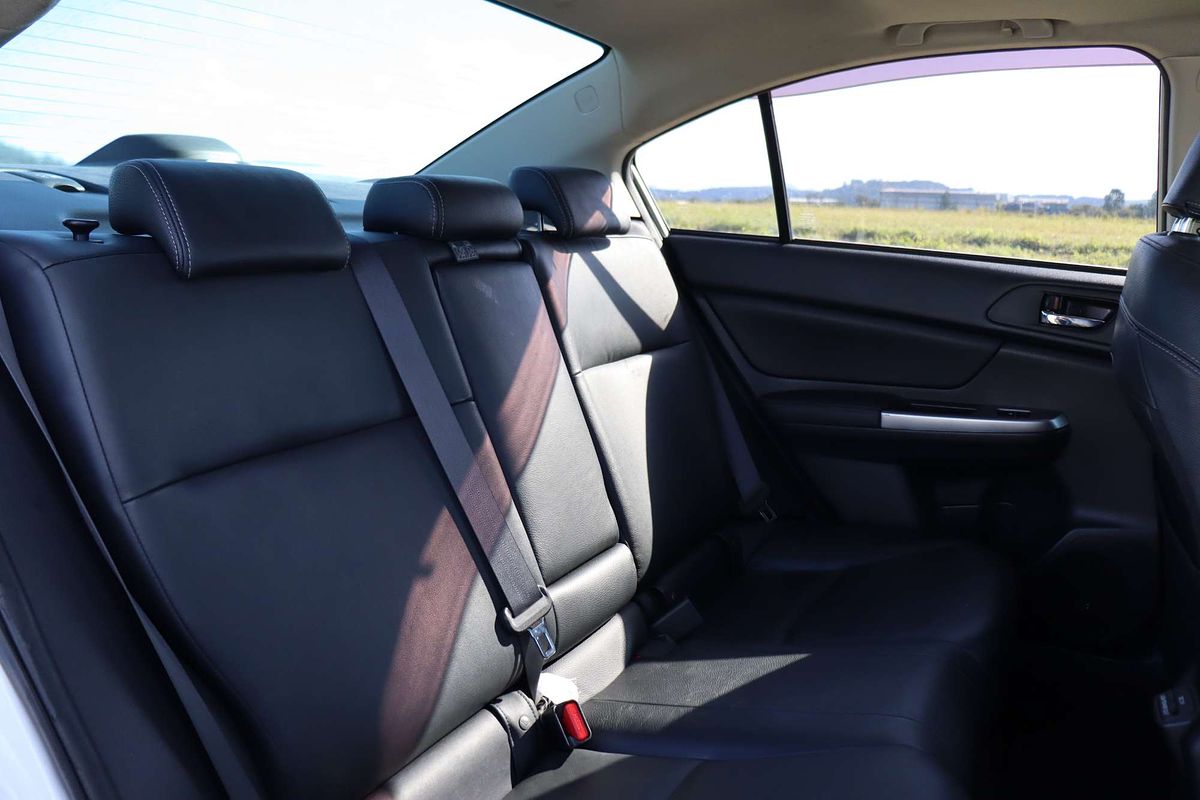2015 Subaru Impreza 2.0i-S (AWD) MY14