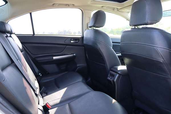 2015 Subaru Impreza 2.0i-S (AWD) MY14