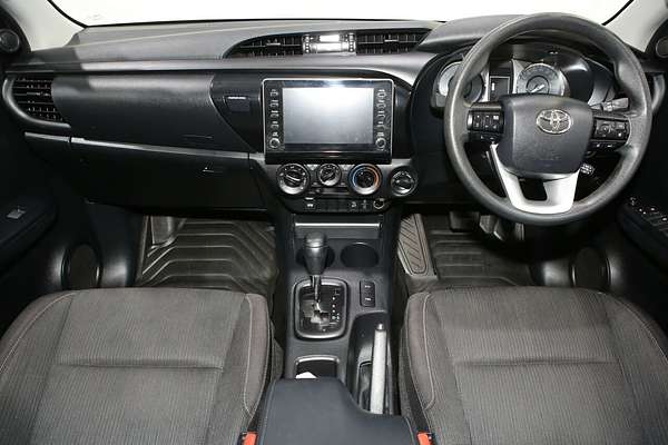 2024 Toyota Hilux SR GUN126R 4X4