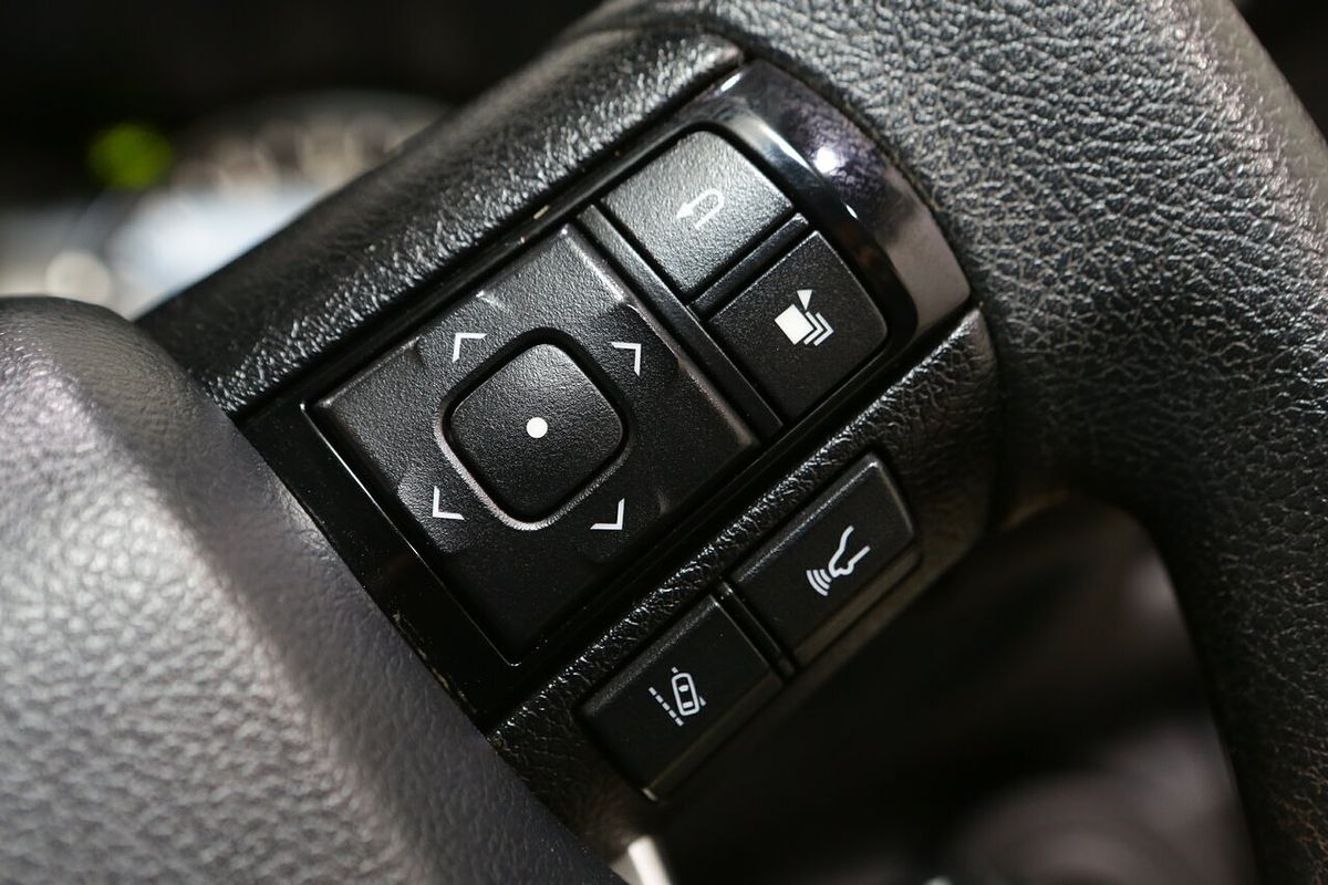 2024 Toyota Hilux SR GUN126R 4X4