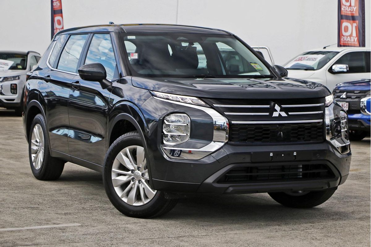 2025 Mitsubishi Outlander ES ZM