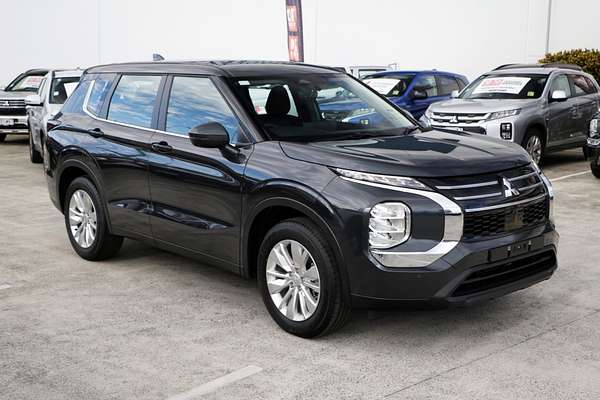 2025 Mitsubishi Outlander ES ZM
