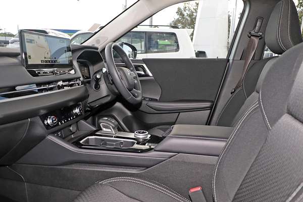 2025 Mitsubishi Outlander ES ZM