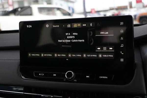 2025 Mitsubishi Outlander ES ZM