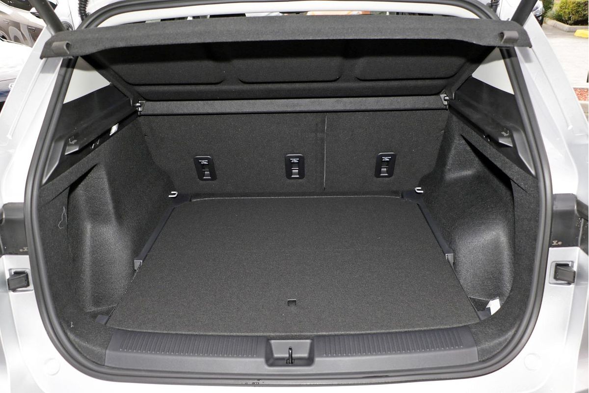 2025 MG MGS5 EV Essence 62 ZS3EM