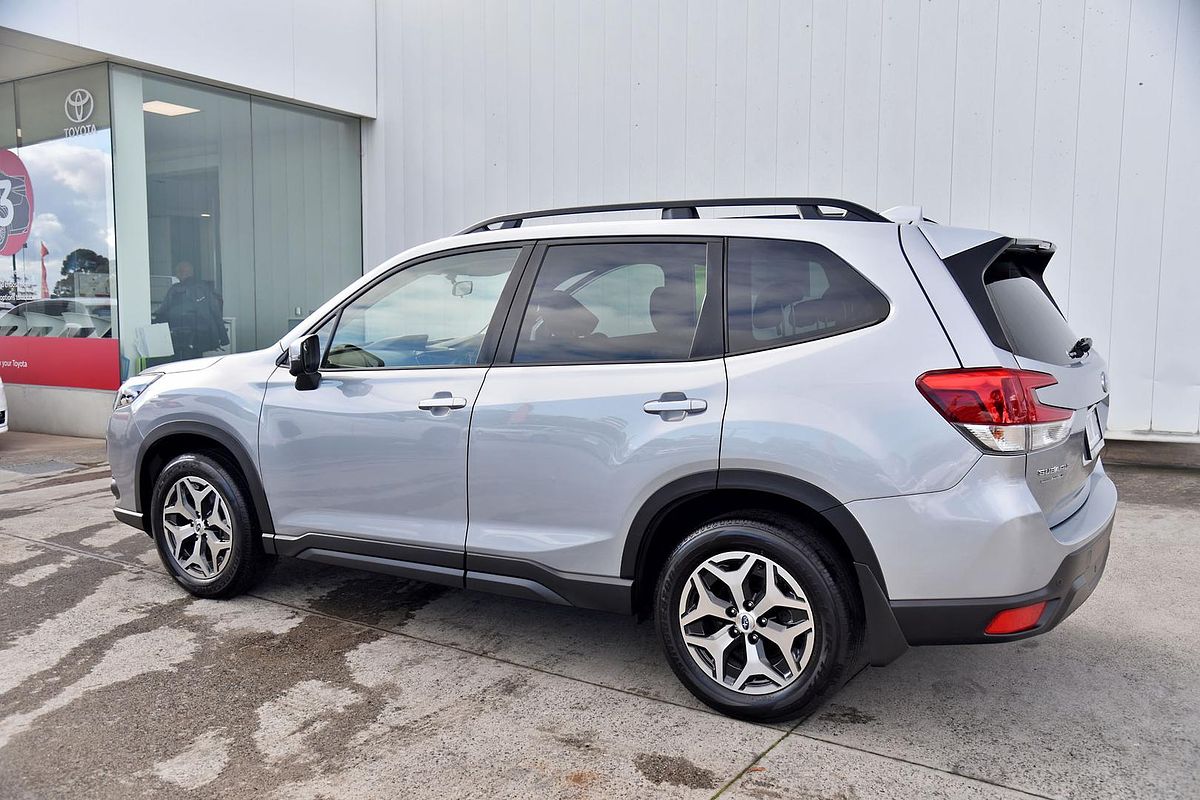 2022 Subaru Forester 2.5i-L S5