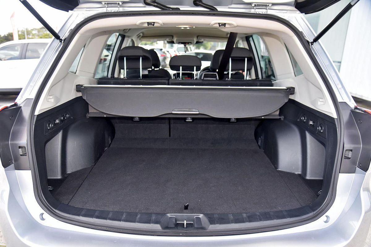 2022 Subaru Forester 2.5i-L S5