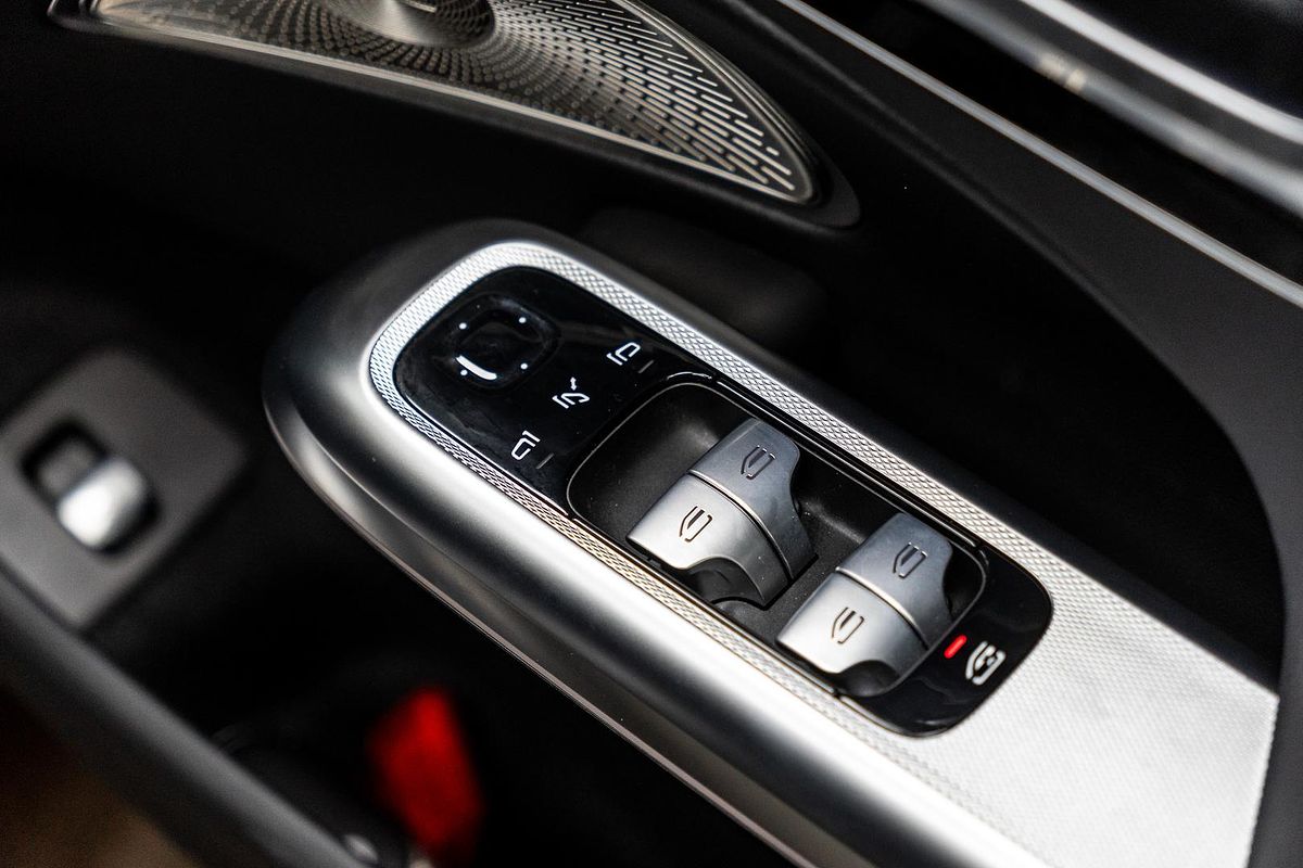2024 Mercedes-Benz E-Class E300 W214