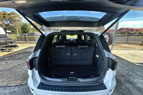 2025 Ford Everest Platinum 3.0L