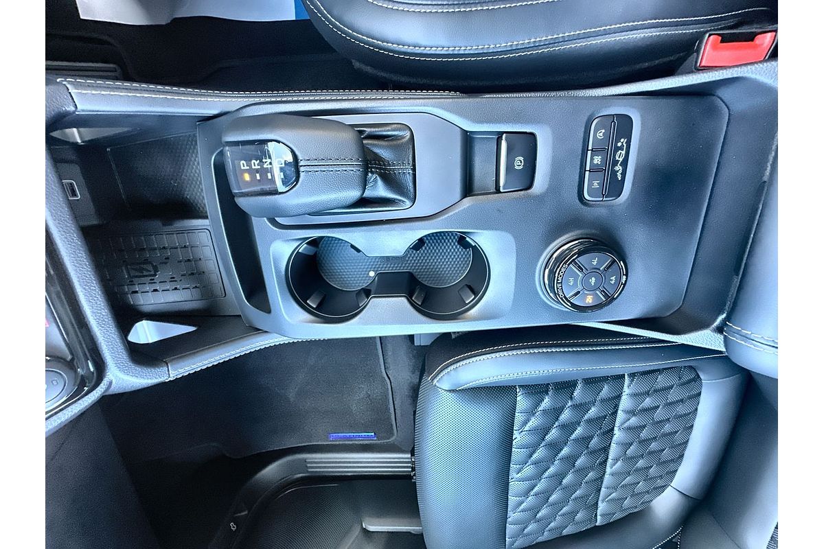 2025 Ford Everest Platinum 3.0L