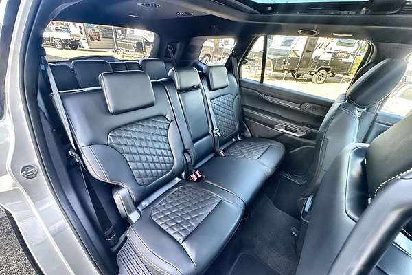 2025 Ford Everest Platinum 3.0L