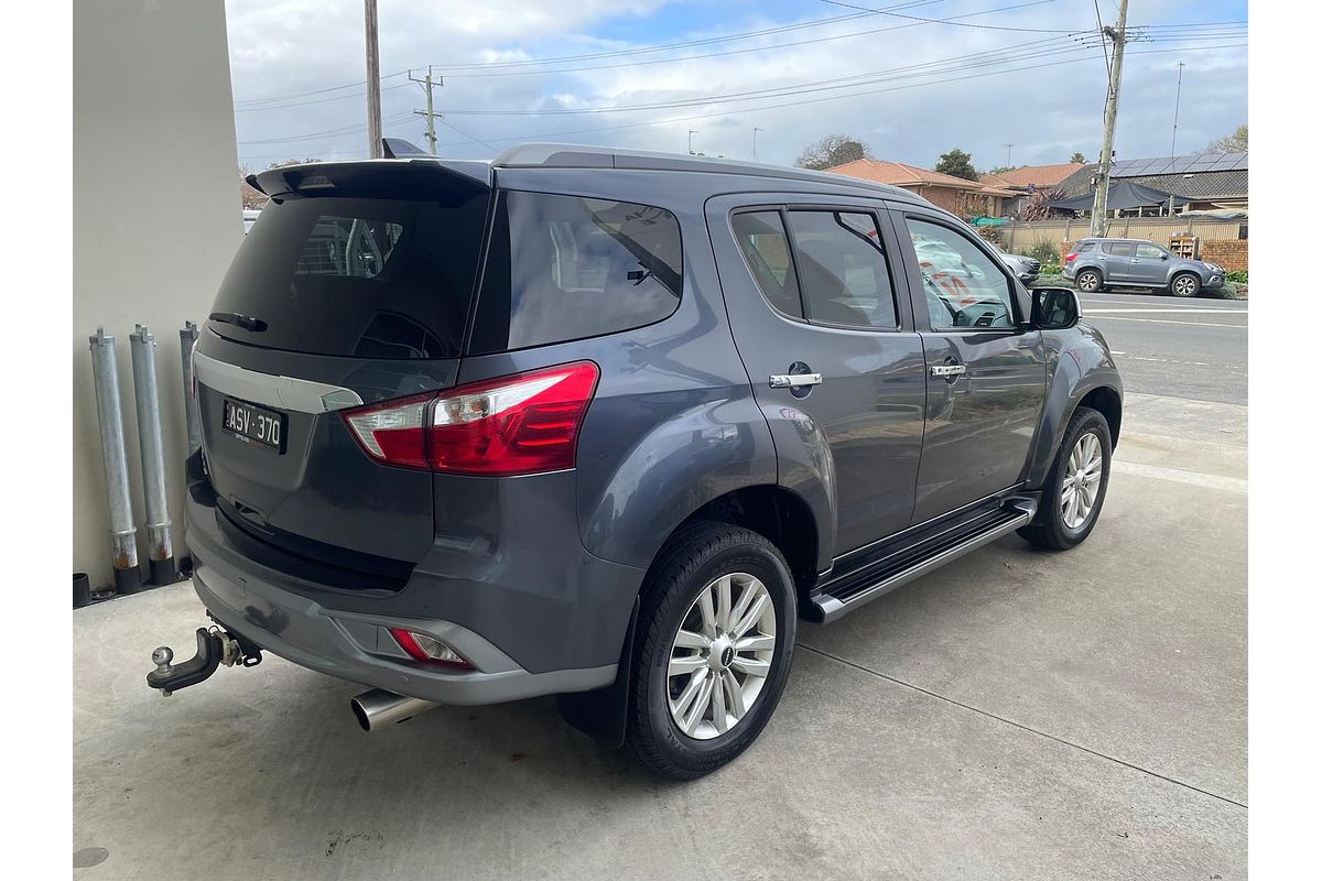 2018 Isuzu MU-X LS-T