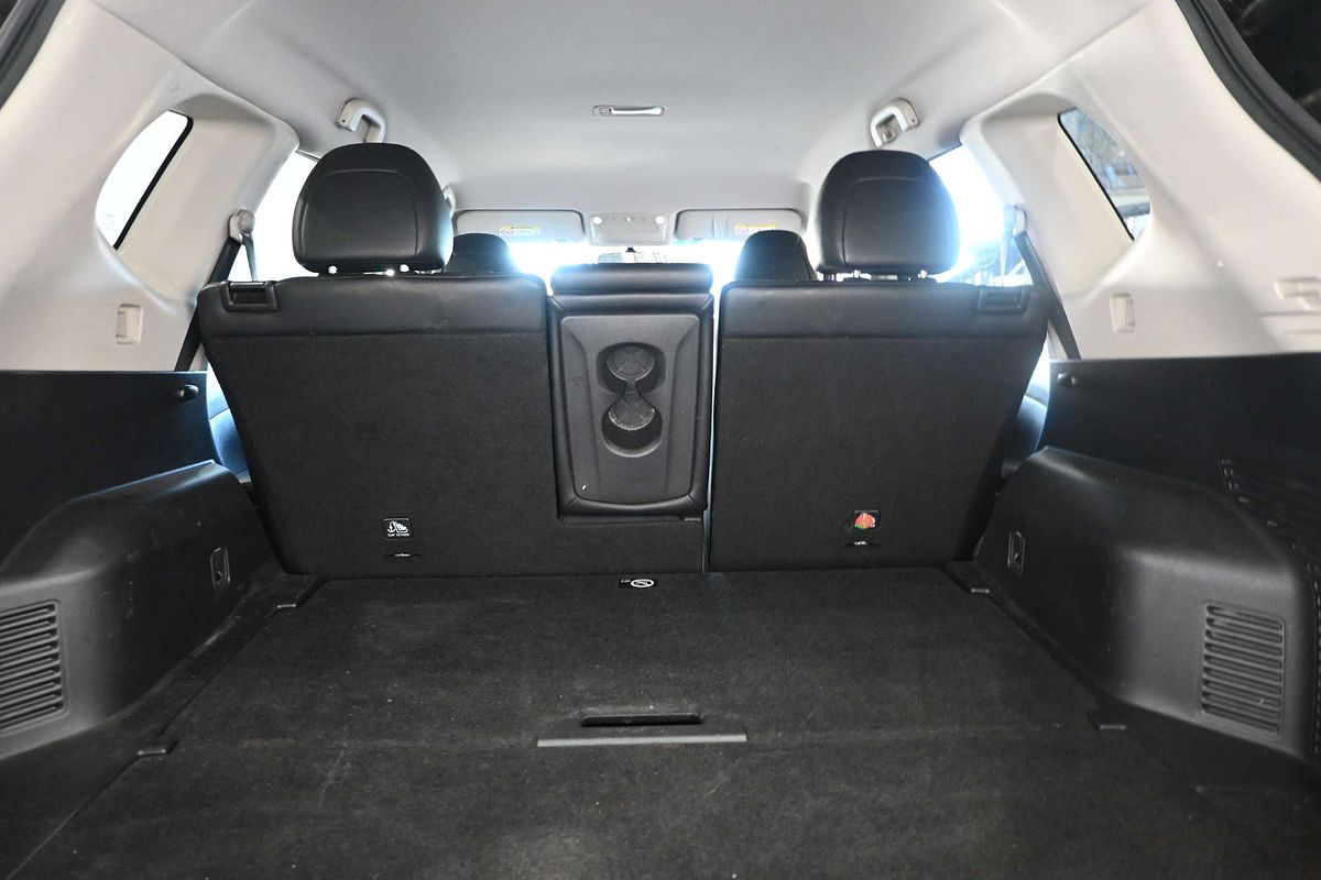 2020 Nissan X-TRAIL ST-L T32 Series III