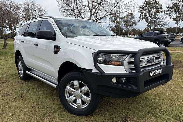 2016 Ford Everest Ambiente UA 3.2L