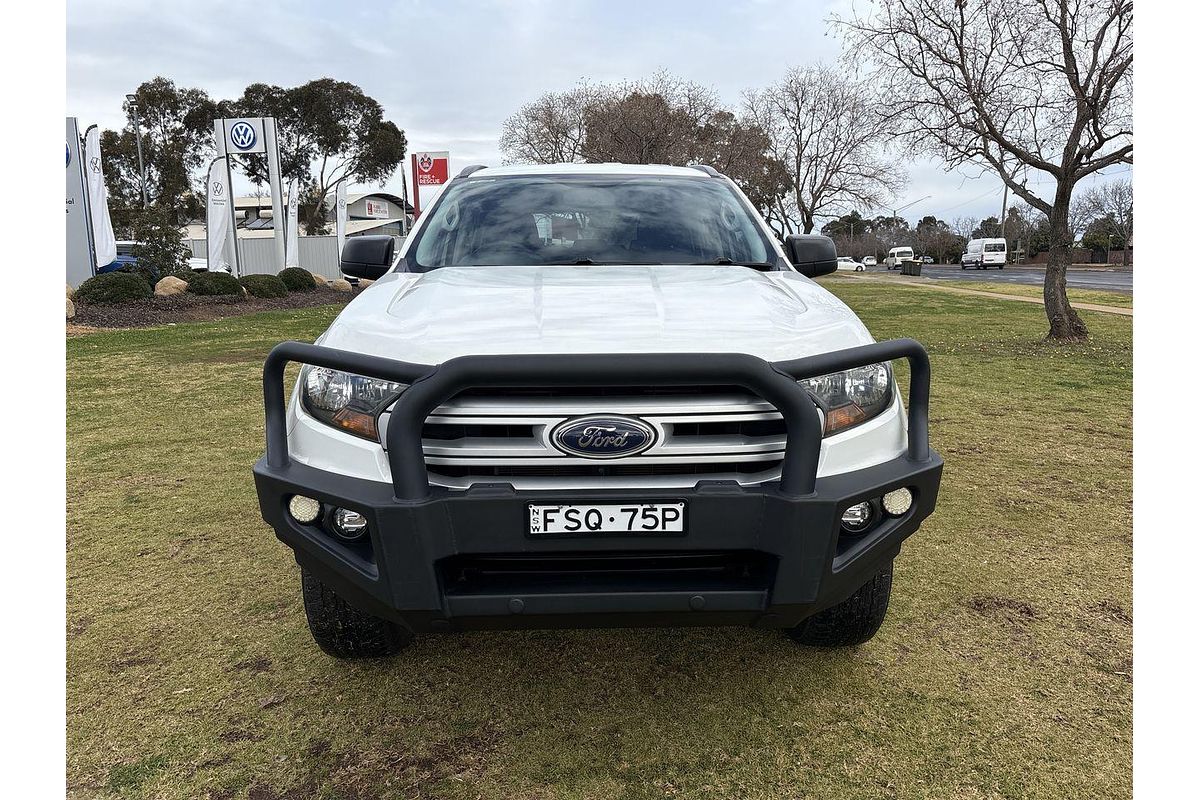 2016 Ford Everest Ambiente UA 3.2L