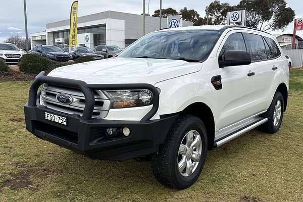 2016 Ford Everest Ambiente UA 3.2L