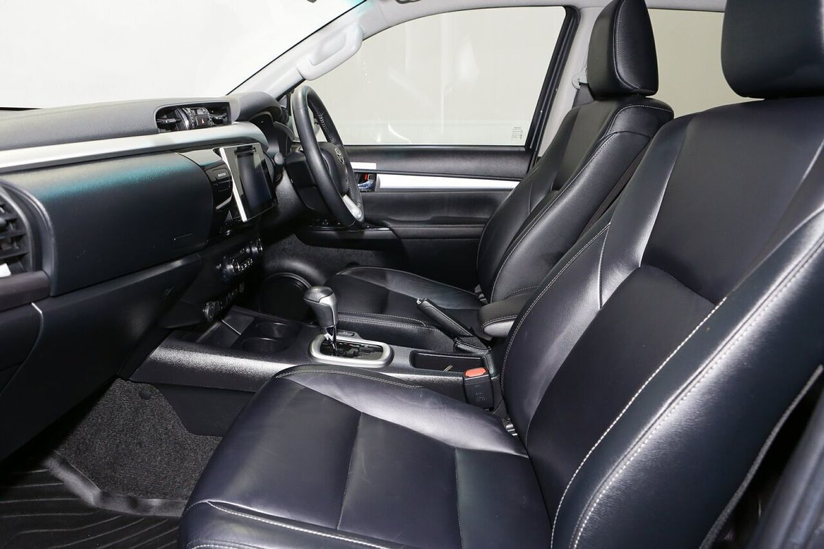 2018 Toyota Hilux SR5 GUN126R 4X4