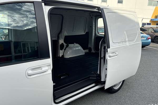 2025 Hyundai STARIA LOAD US4.V3