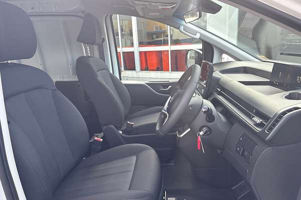 2025 Hyundai STARIA LOAD US4.V3