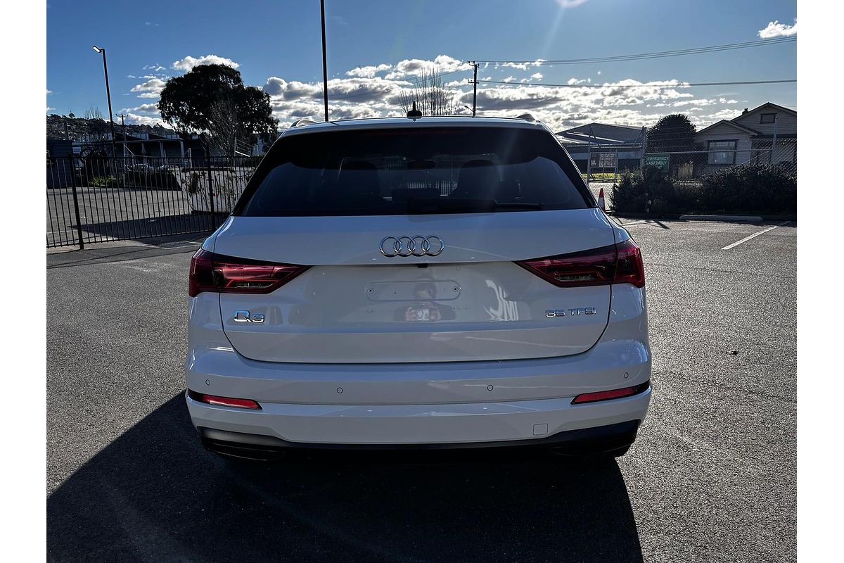 2022 Audi Q3 35 TFSI F3