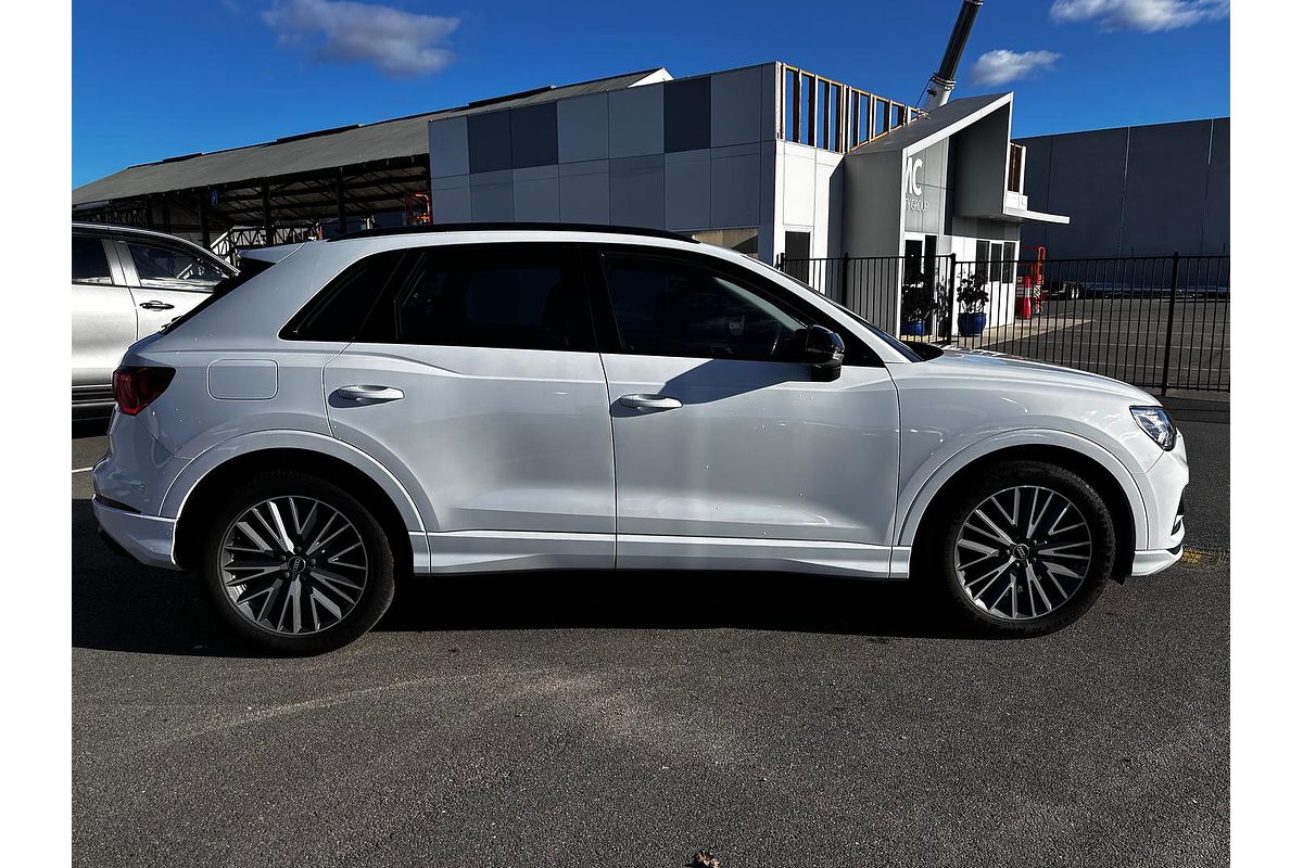 2022 Audi Q3 35 TFSI F3