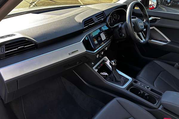 2022 Audi Q3 35 TFSI F3