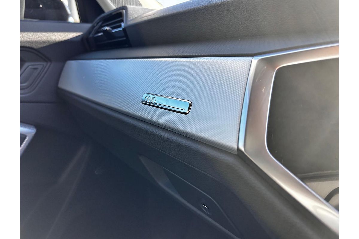 2022 Audi Q3 35 TFSI F3