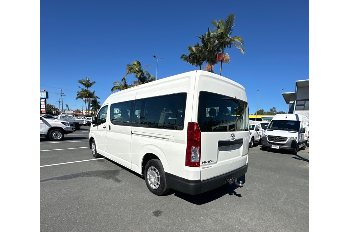 2020 Toyota Hiace Commuter GDH322R