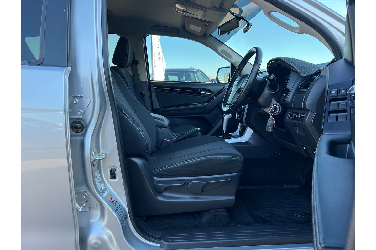 2021 Isuzu MU-X LS-U