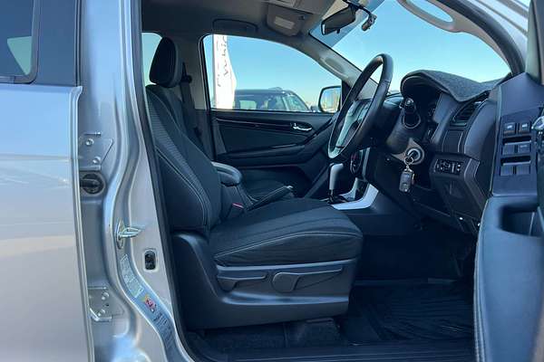2021 Isuzu MU-X LS-U
